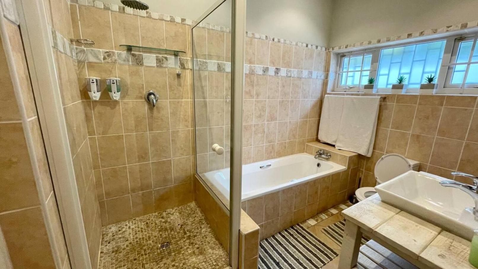 Cosy Private Cottage-Internet & Off Street Parking Port Elizabeth Exterior foto